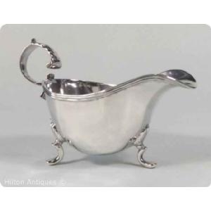 English STG silver Sauce Boat Chester 1900 Image