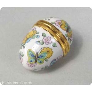 Halcyon Days Enamel small Egg Butterflies 3.2cm Image